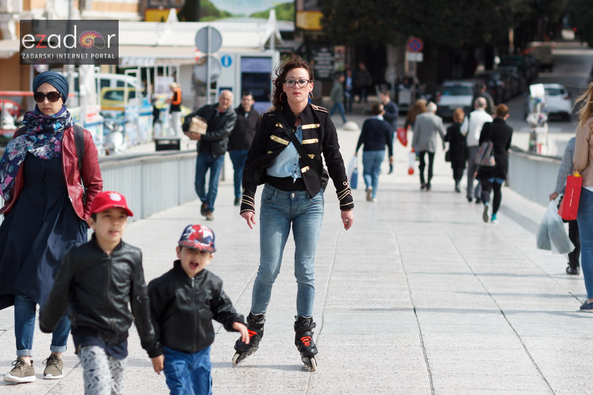 Đir po gradu, ponedjeljak 9. travnja 2018. Đir po gradu, ponedjeljak 9. travnja 2018.