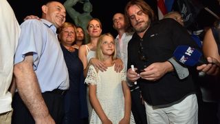 U Dragama otkriven spomenik Miru Barešiću. Photo: Dino Stanin/PIXSELL