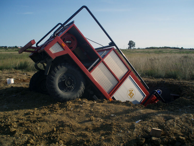 Sabunike: Vatrogasno vozilo u jami