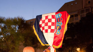 Bili Brig kod Ošk. Zadarski otoci: Svečanost imenovanja trga po D.T. Gavranu, foto: Darko Belančić
