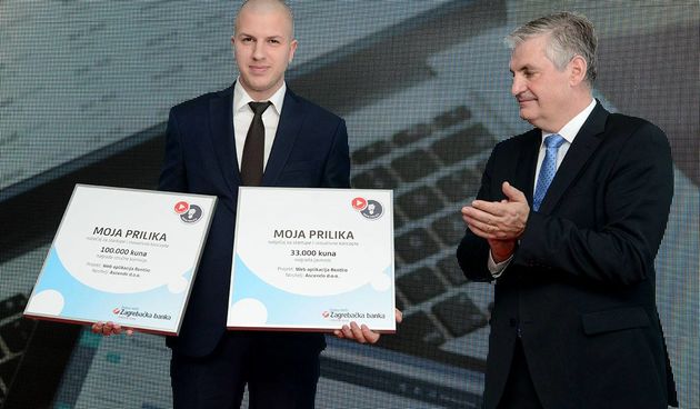 Marko Mišulić s nagradama i Miljenko Živaljić predsjednik uprave Zagrebačke banke