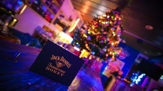 Tribute to Sinatra: Davor Pekota i Fokus Band @ Famous Beach Bar