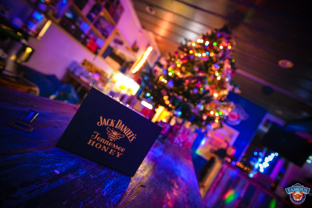 Tribute to Sinatra: Davor Pekota i Fokus Band @ Famous Beach Bar