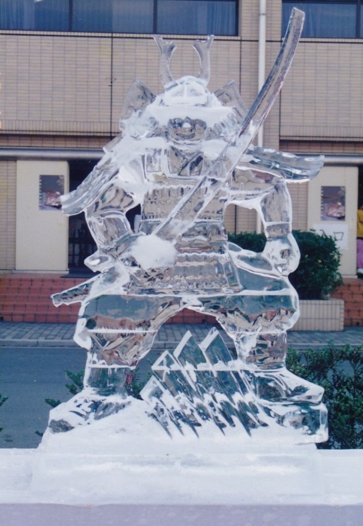 Ledene skulpture japanskog umjetnika Kazuyukija Nihashija Ledene skulpture japanskog umjetnika Kazuyukija Nihashija