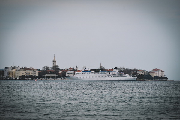 Đir po gradu: Škura bura u Zadru 14. ožujka 2016. Đir po gradu: Škura bura u Zadru 14. ožujka 2016.