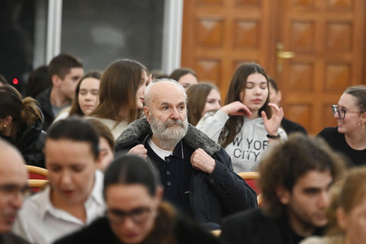 Predstavljena knjiga „Diplomatski pečat – sasvim osobno“ Predstavljena knjiga „Diplomatski pečat – sasvim osobno“