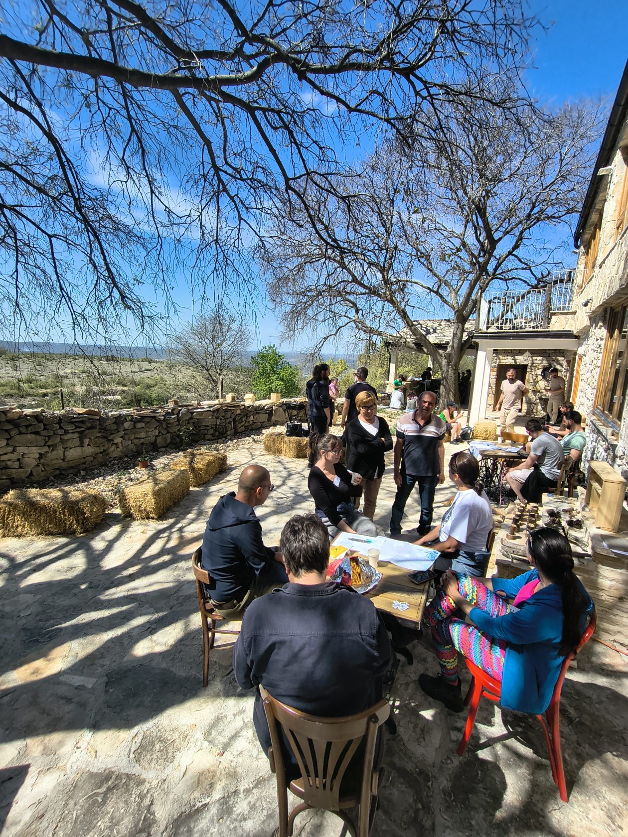 Pueblo Escondido karin