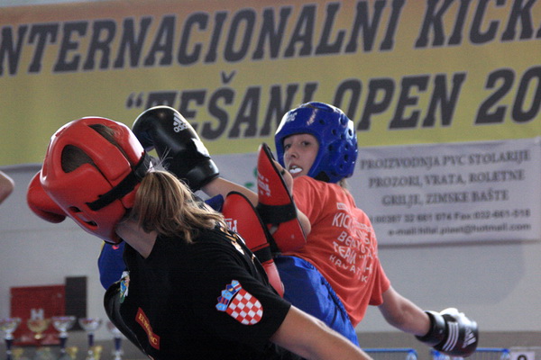 Kickbokseri KBK Benkovac nastupili u Tesnju (BIH), Foto: Sasa Cuka