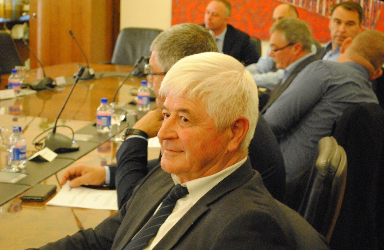 Ministar Tolušić potpisao ugovore za sanaciju šteta od poplave Ministar Tolušić potpisao ugovore za sanaciju šteta od poplave