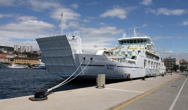 Rijeka – Predstavljanje novog trajekta Jadrolinije nazvanog Kornati. Kuma trajekta je Janica Kostelic, a nazocili su predsjednik uprave Alan Klanac, ministar Sinisa Hajdas Doncic, Zdenko Antesic, Pavle Komadina i mnogi drugi. Photo: Goran Kovacic/PIXSELL