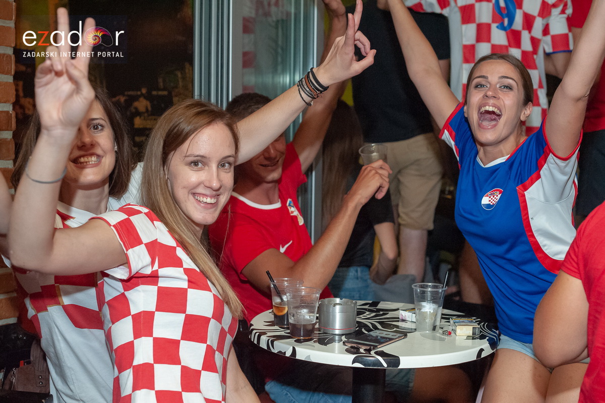 Zadar je gorio: Velika fešta nakon plasmana Vatrenih u polufinale Svjetskog prvenstva