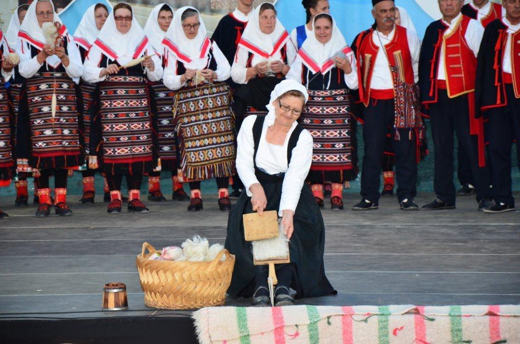 4. po redu večer pisme, folklora i starih običaja “Dođi diko u Kotare ravne – Zemunik 2012.”, foto: Željko Šarić