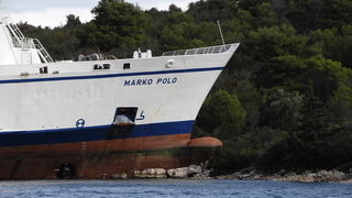 Image 1057523 (auto)