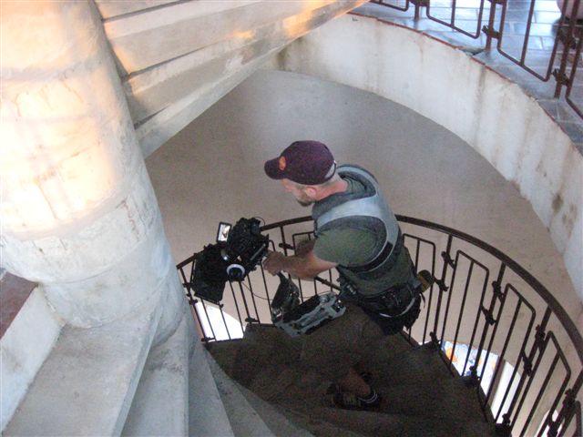 Kadrovi filma “Mali div” snimljeni u zvoniku katedrale Kadrovi filma “Mali div” snimljeni u zvoniku katedrale