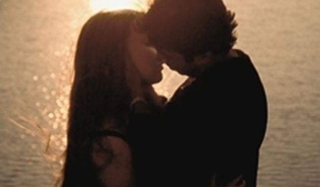 Poljubac/Foto: blog.hr