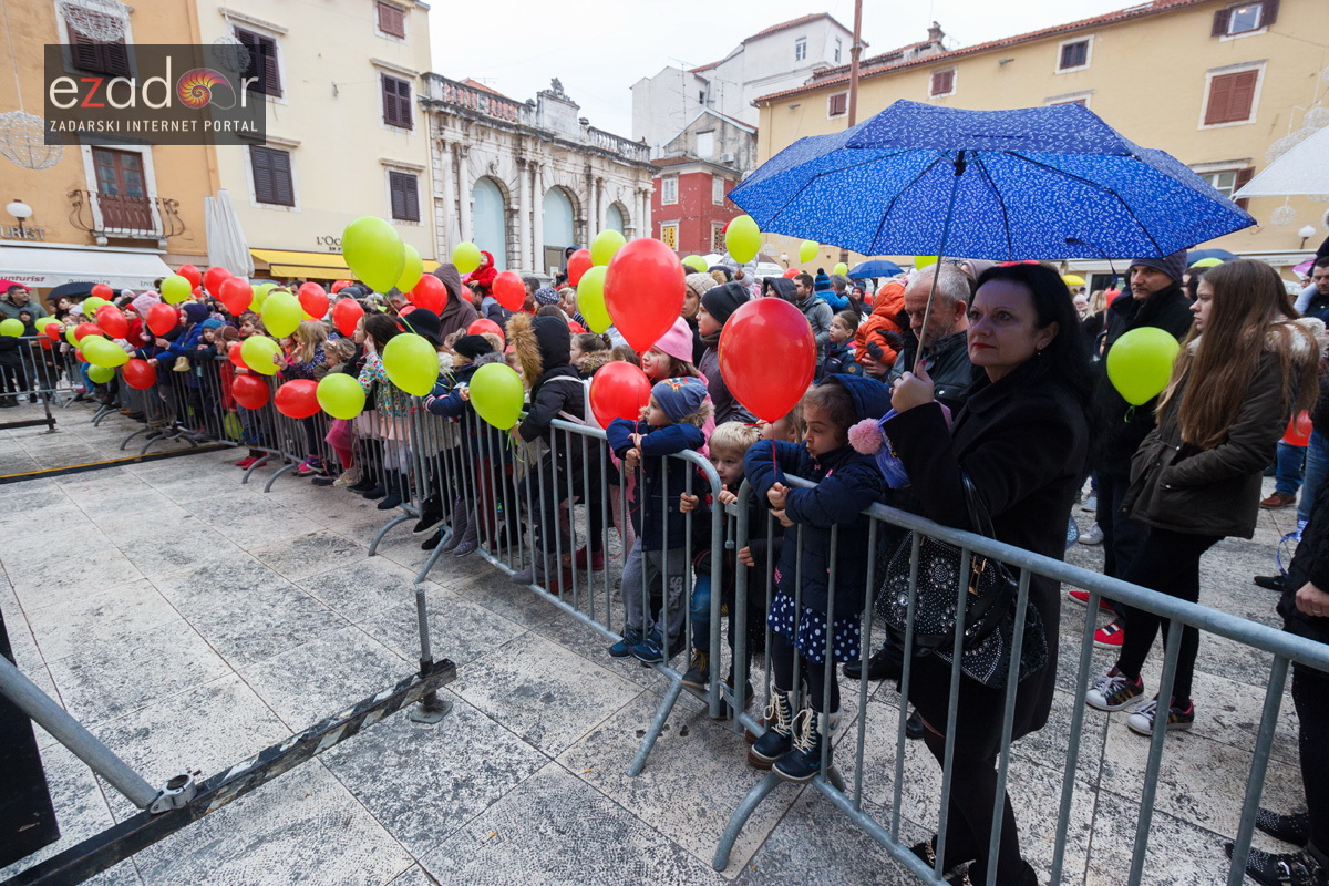 Đir po gradu, nedjelja 31. prosinca 2018. Đir po gradu, nedjelja 31. prosinca 2018.