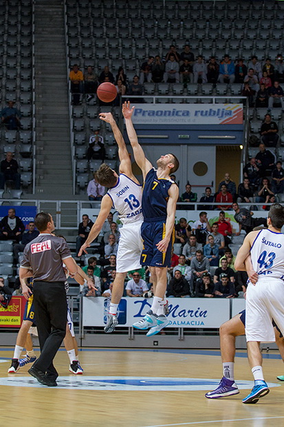 A-1 liga za prvaka, 6. kolo: KK Zadar – KK Zagreb 87-69, foto: Kristijan Orlić