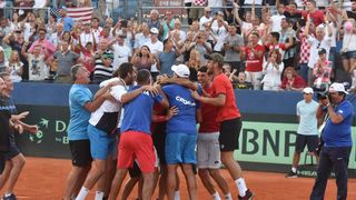 Slavlje hrvatskih tenisača nakon pobjede nad SAD-om Slavlje hrvatskih tenisača nakon pobjede nad SAD-om