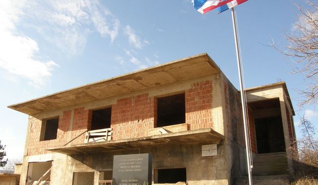 kuća mučki ubijene obitelji Čengić