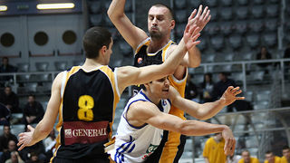 KK Zadar – KK Split 90-78 (foto:Saša Čuka) KK Zadar – KK Split 90-78 (foto:Saša Čuka)