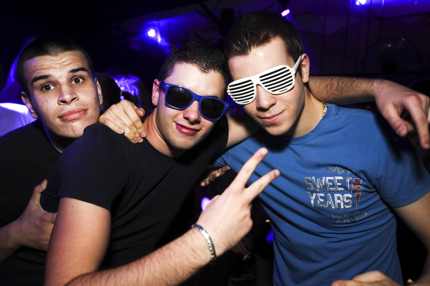 Zagreb, 28.06.2014. – A SADA PRAVAC: ZRCE – Na zatvaranju klupske sezone u punom Aquariusu (A2), Deejay Hrc (resident Zrce Spring Break festivala) dobru vibru ucinio je izvrsnom. Partijalo se do jutra uz najbolje iz EDM/commercial/trap/bass tvornice.