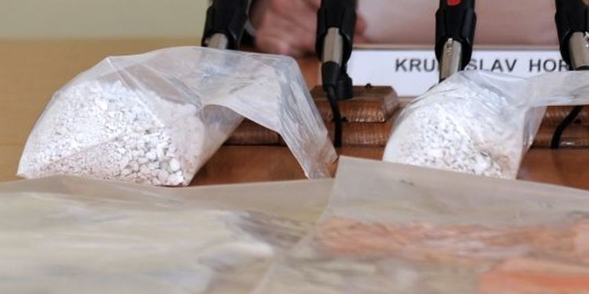 Droga ( foto Cropix) Droga ( foto Cropix)