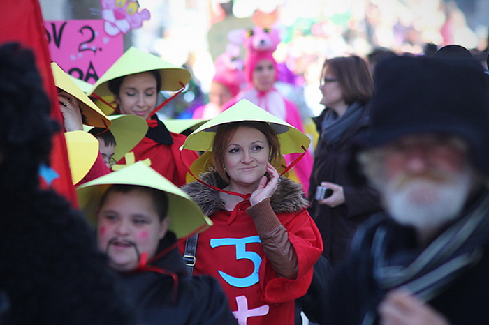 Karnevalić Radija 057, 16. veljače 2012, Foto: Saša Čuka Karnevalić Radija 057, 16. veljače 2012, Foto: Saša Čuka