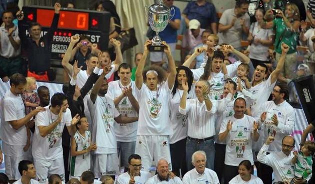 Montepaschi Siena, foto: menssanabasket.it