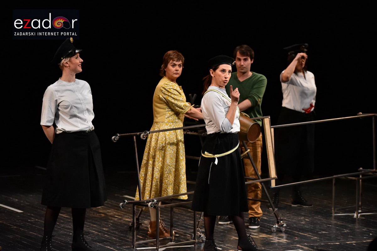 Premijera predstave “Nikome pravo” u Kazalištu lutaka Zadar Premijera predstave “Nikome pravo” u Kazalištu lutaka Zadar