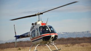 U Zemuniku izvedeni prvi samostalni letovi učenika na helikopterima “Bell-206B” U Zemuniku izvedeni prvi samostalni letovi učenika na helikopterima “Bell-206B”