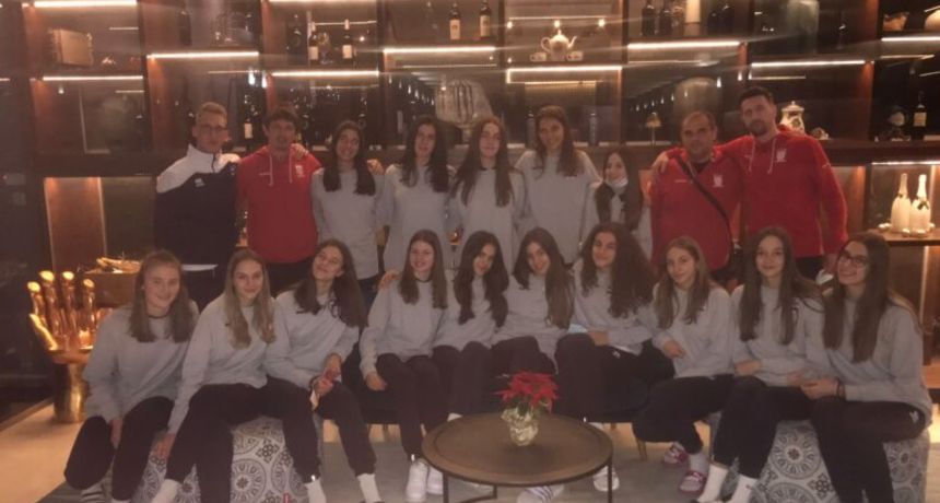 Ženska kadetska odbojkaška reprezentacija