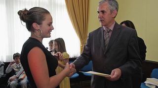 Image 1072213 (auto)