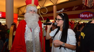 Supernova Zadar: Sveti Nikola i kamion Djeda mraza, Foto: Iva Perinčić Supernova Zadar: Sveti Nikola i kamion Djeda mraza, Foto: Iva Perinčić