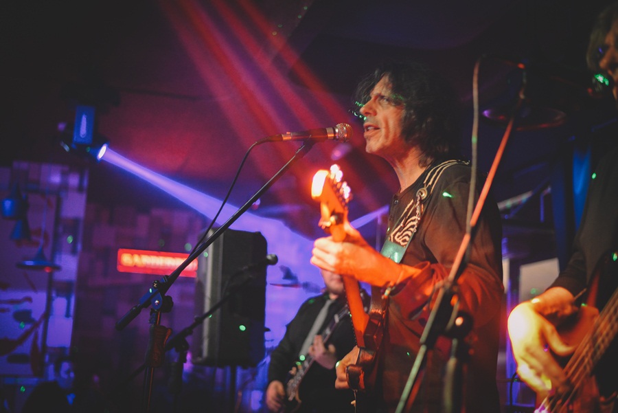 Jurica Pađen & Aerodrom u Maraschino baru; foto Iva Perinčić Jurica Pađen & Aerodrom u Maraschino baru; foto Iva Perinčić