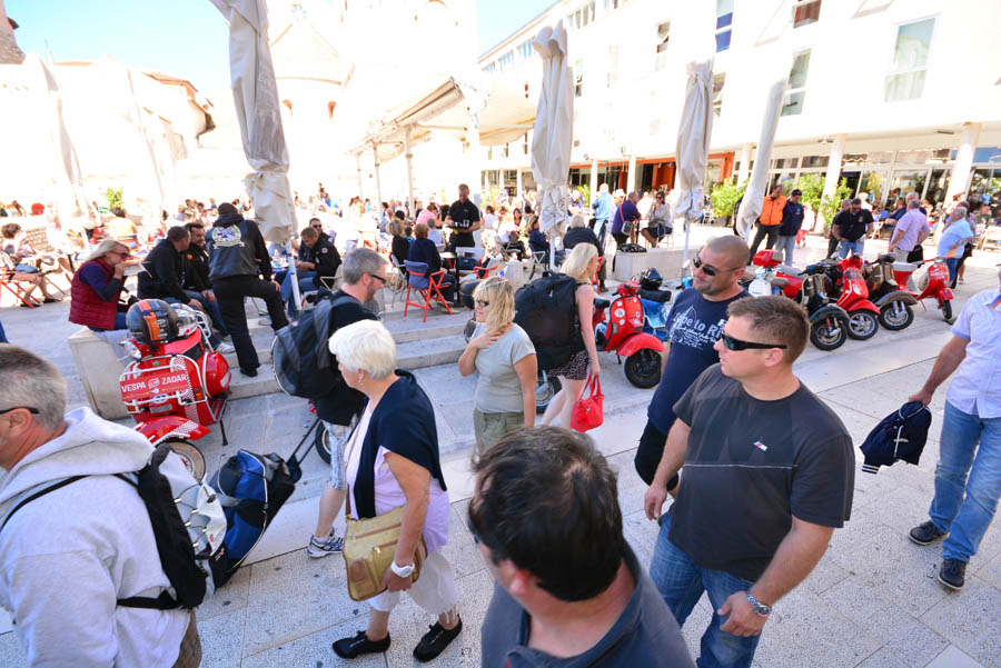 Vespe na Forumu Vespe na Forumu