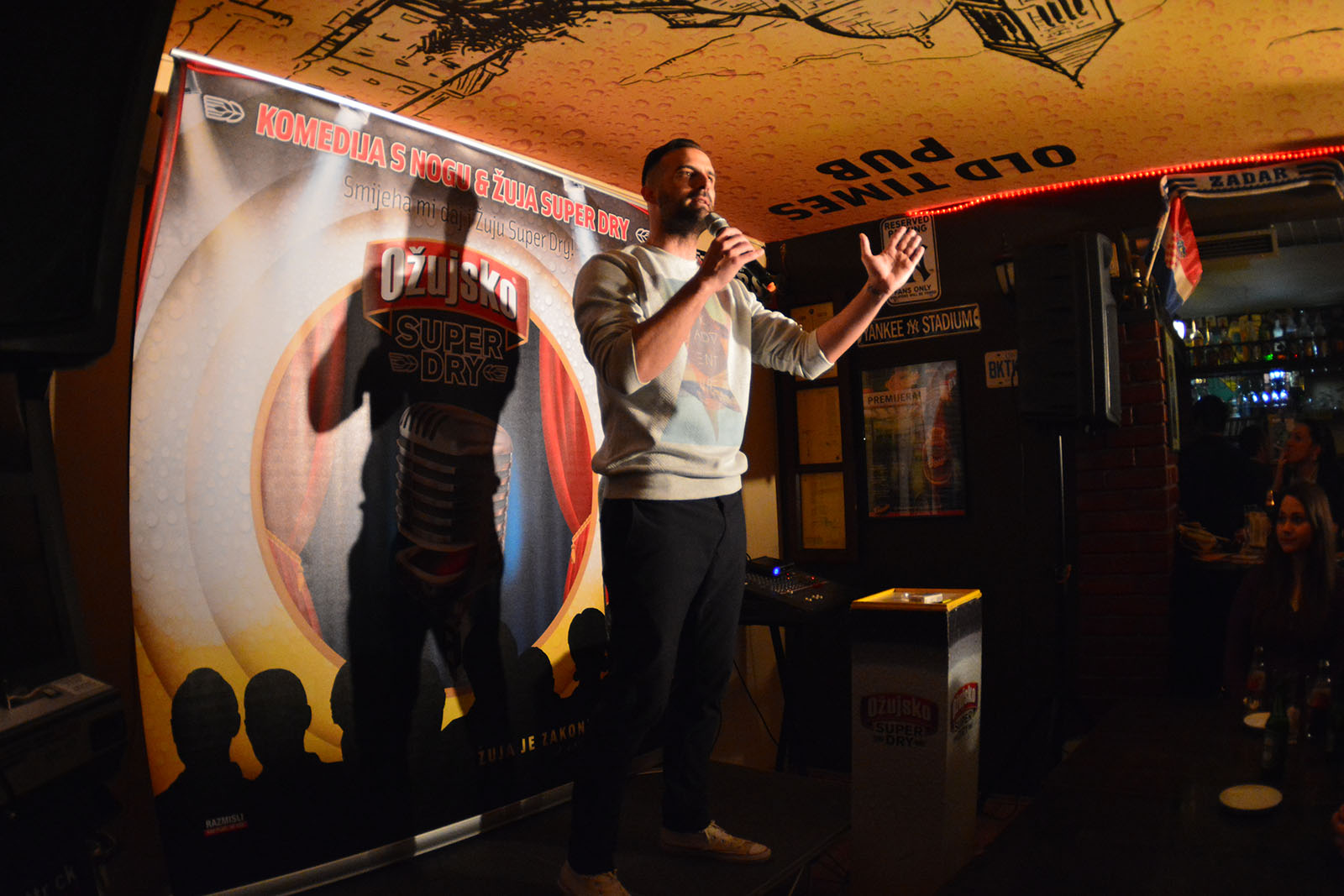 Ivan Šarić @ Old times pub, foto: Iva Perincic Ivan Šarić @ Old times pub, foto: Iva Perincic