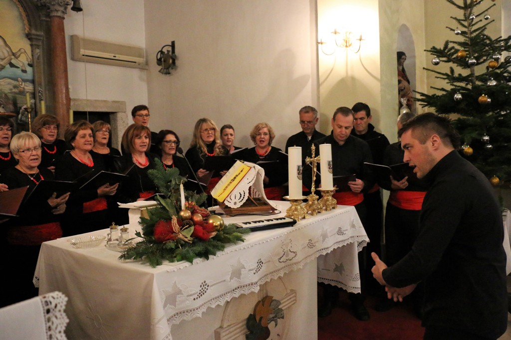 Tradicionalni klapski koncert na Viru