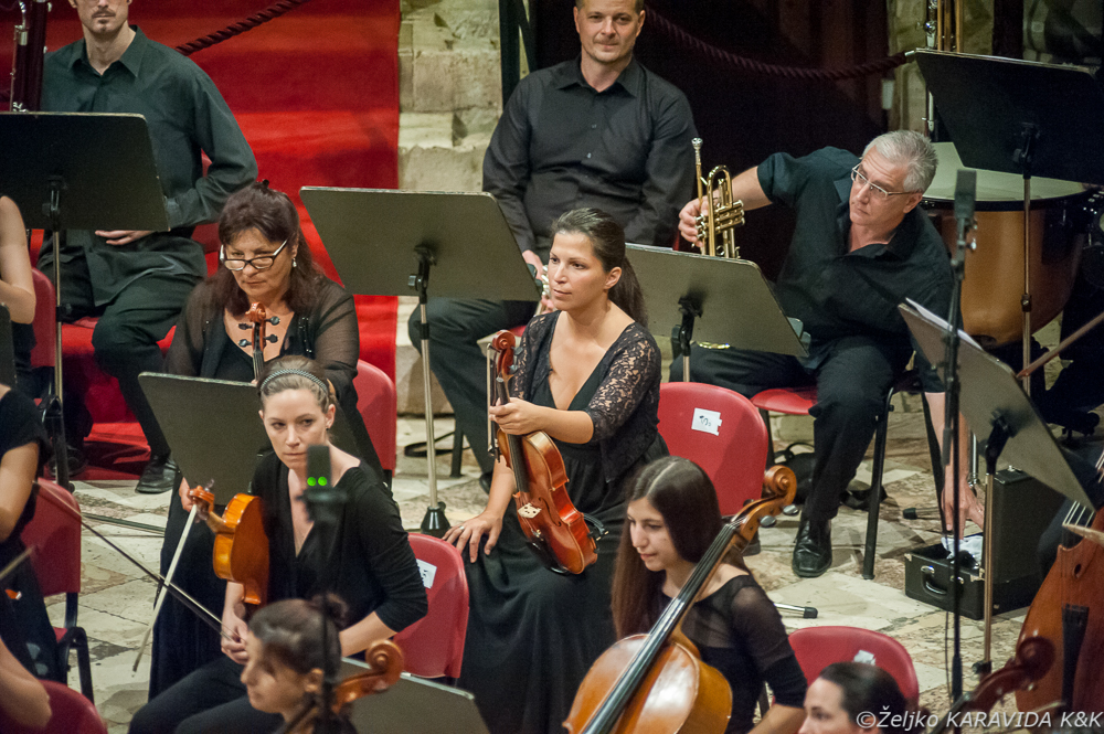 55. Glazbene večeri u Sv. Donatu: Koncert Zadarskog komornog orkestra i Romana Simovića, foto: Željko Karavida 55. Glazbene večeri u Sv. Donatu: Koncert Zadarskog komornog orkestra i Romana Simovića, foto: Željko Karavida