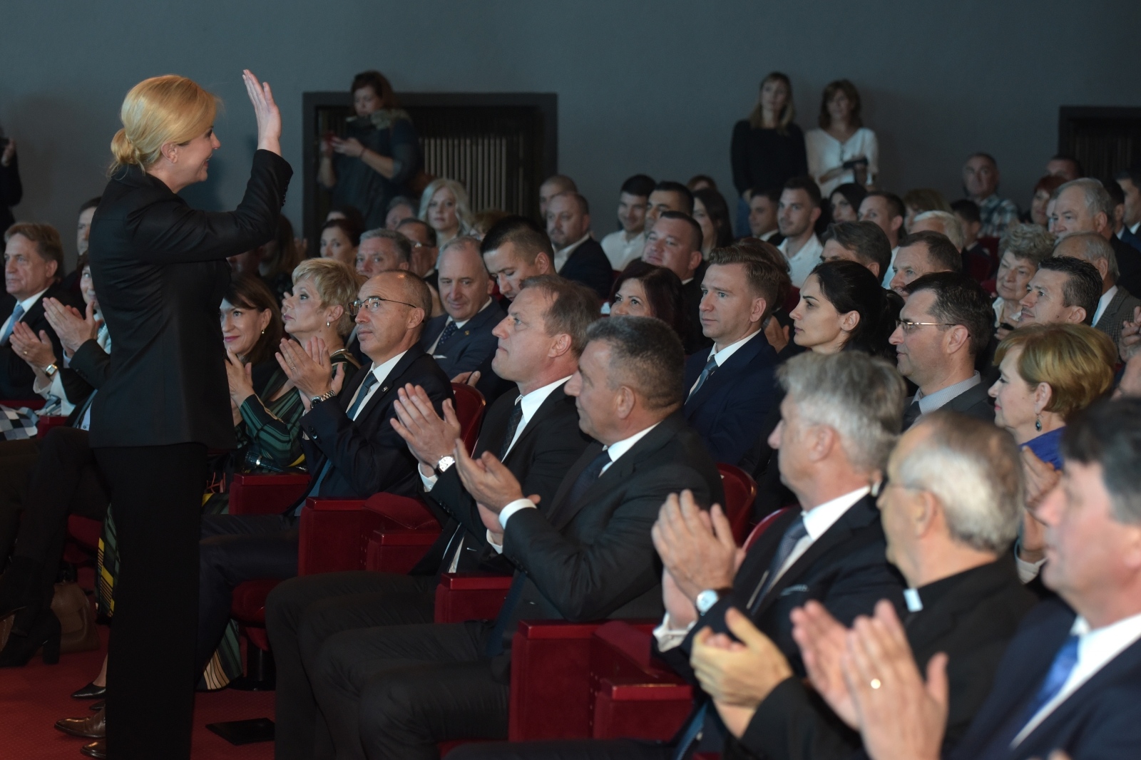 Predsjednica Grabar-Kitarović na svečanoj sjednici Gradskog vijeća Predsjednica Grabar-Kitarović na svečanoj sjednici Gradskog vijeća