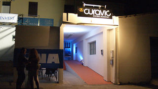 OLYMPUS DIGITAL CAMERA