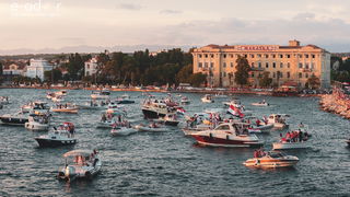 Zadar priredio čudesan doček svojim Vatrenim herojima (1)