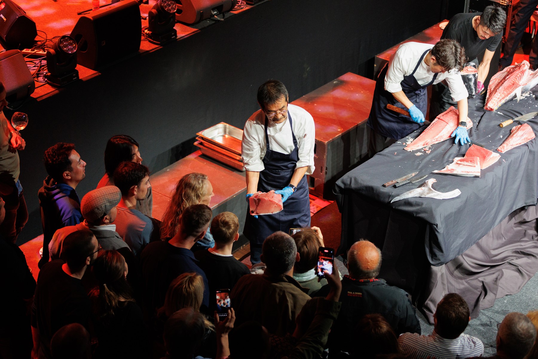 Gala večera japanskih i hrvatskih kuhara napunila Arsenal do posljednjeg mjesta Gala večera japanskih i hrvatskih kuhara napunila Arsenal do posljednjeg mjesta