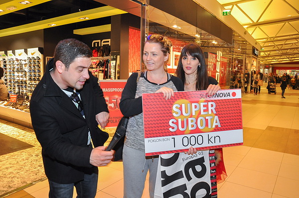 Ljubav topi led i Super subota u Supernova centru! Foto: Iva Perinčić