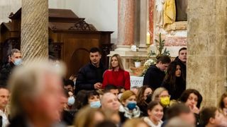 Polnoćka u katedrali svete Stošije