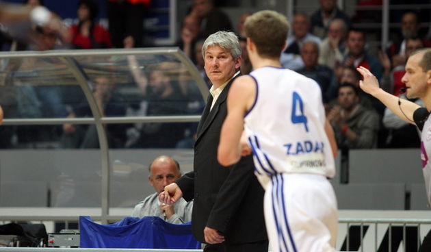 Zadar, 070412.  
Prva hrvatska kosarkaska liga – liga za prvaka. Utakmica KK Zadar – KK Zagreb. Dvorana Kresimira Cosica. Trener Zadra Ales Pipan.
Foto: Jure Miskovic / CROPIX