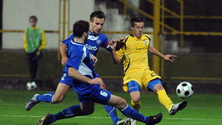 Zapresic, 151010. Stadion NK Inter, 1. HNL, 11. kolo, seniori, susret NK Inter i NK Zadar. Na slici: Marin Car 6, Josip Bilaver 2, Mislav Orsic 20. Foto: Damir Krajac / CROPIX Zapresic, 151010. Stadion NK Inter, 1. HNL, 11. kolo, seniori, susret NK Inter i NK Zadar. Na slici: Marin Car 6, Josip Bilaver 2, Mislav Orsic 20. Foto: Damir Krajac / CROPIX
