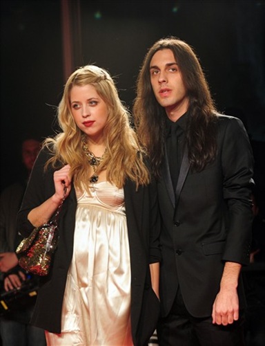 Extreme beauty in Vogue (Index.hr)