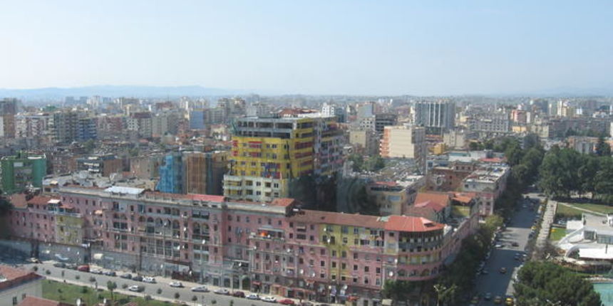 Tirana (Foto: travelblog.org) Tirana (Foto: travelblog.org)