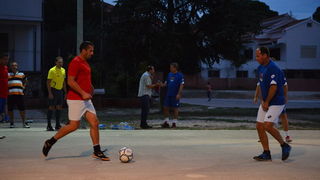 U povodu blagdana Kraljice Mira u Stanovima odigrana utakmica između liječnika i predstavnika Gradske uprave, Foto: Iva Perinčić