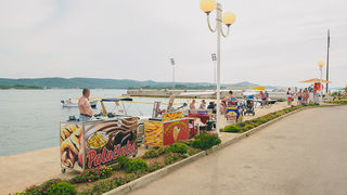 Turanjska fešta u Menfisto baru, 16.7.2015. (foto: Ivan Toman) Turanjska fešta u Menfisto baru, 16.7.2015. (foto: Ivan Toman)